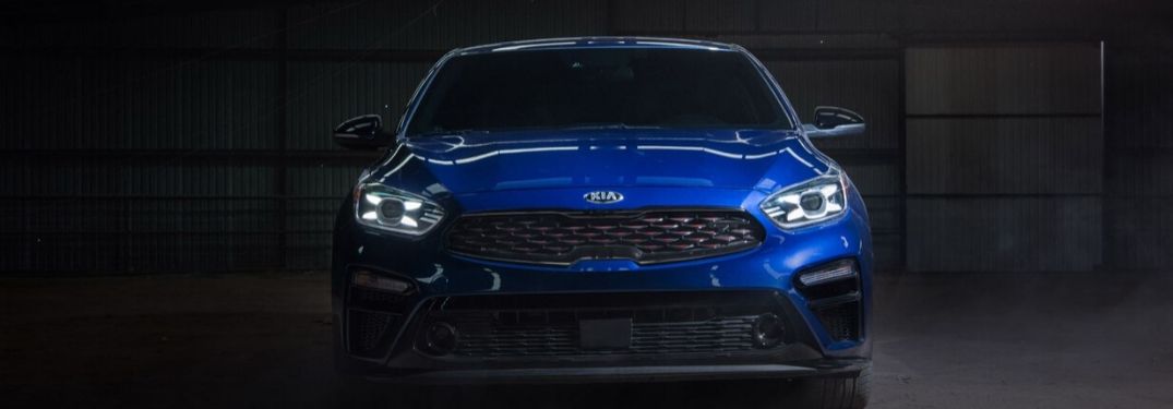 2020 Kia Forte front view parked at night