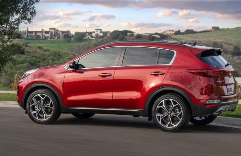 2021 Kia Sportage parked side view