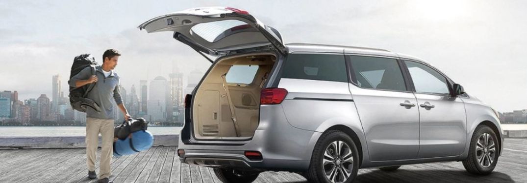 2021 Kia Sedona parked cargo view
