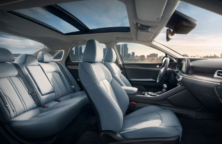 2021 Kia K5 seats side view