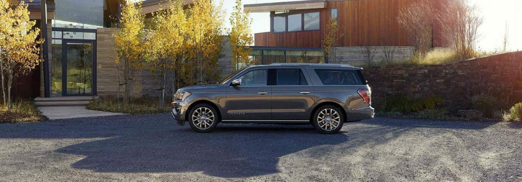 side view of a silver 2018 Ford Expedition