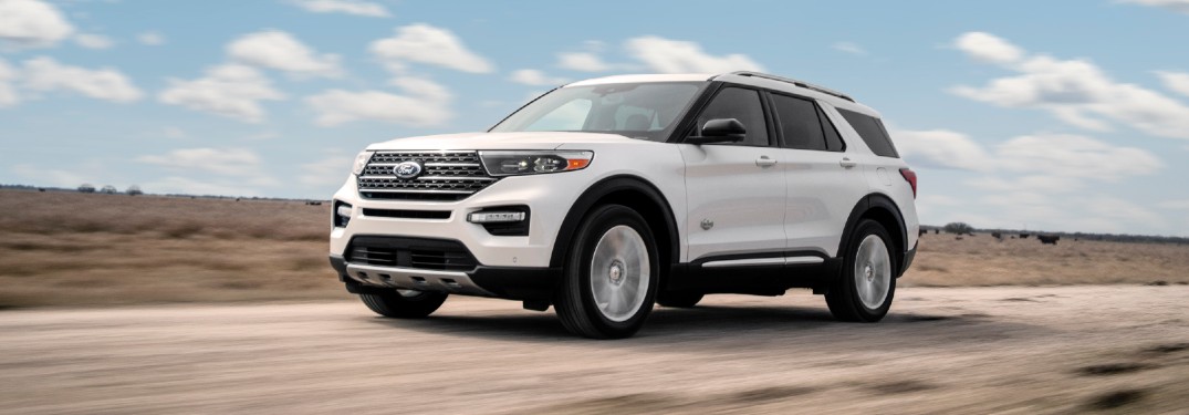 2021 Ford Explorer King Ranch on desert road