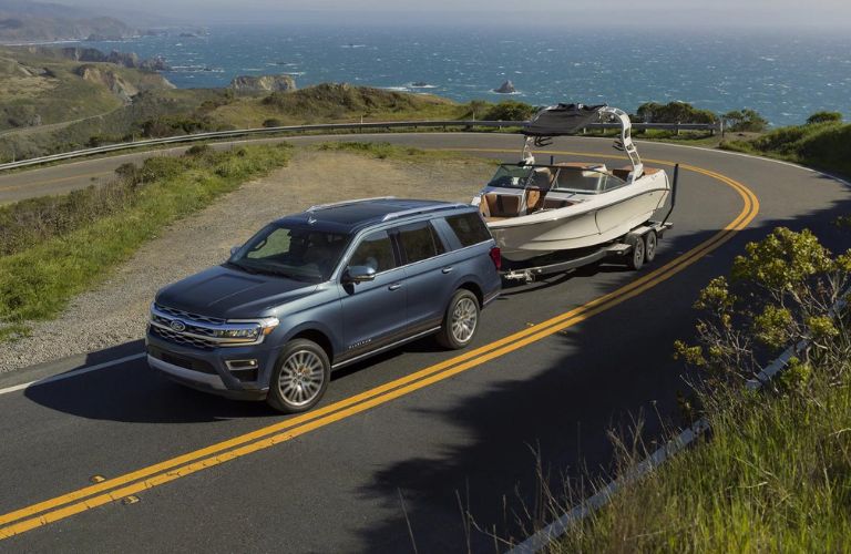 2023 Ford Expedition towing a boat