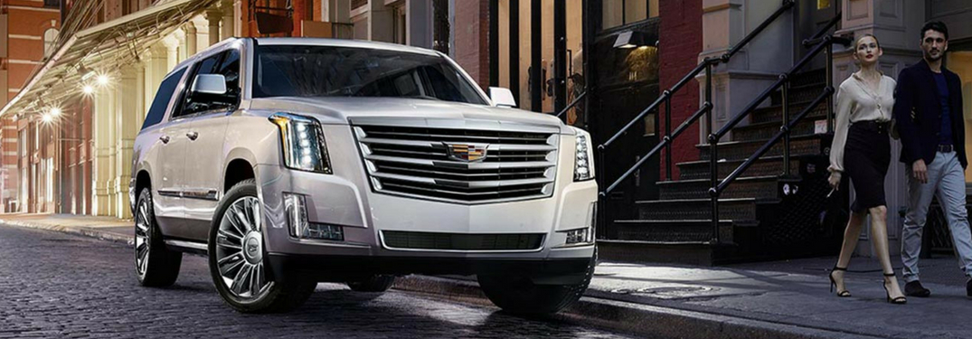2018 escalade driving