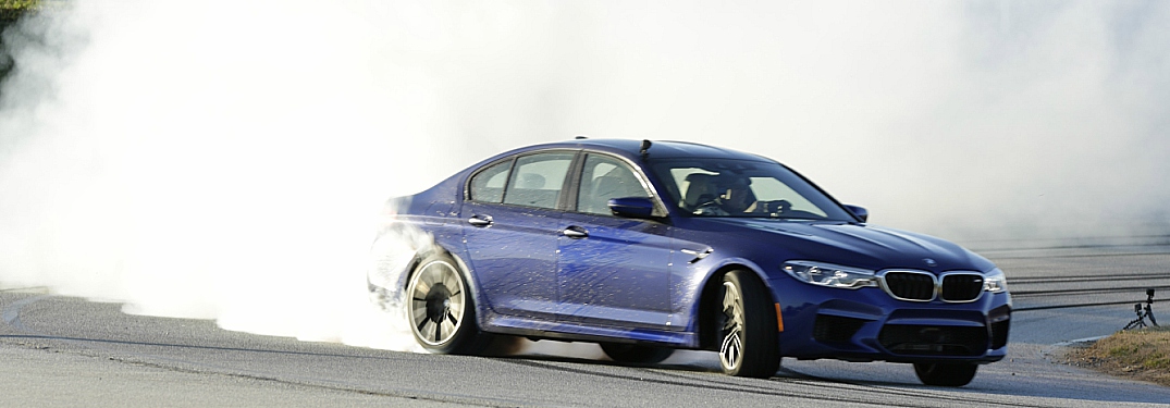 2018 BMW M5 blue going for the world record longest drift