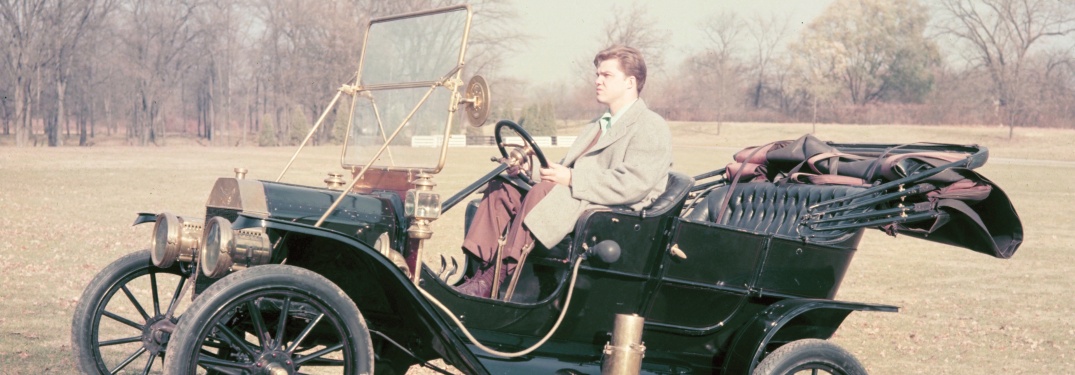 1908 Ford Model T colorized side view