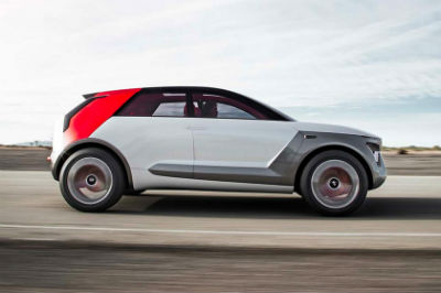 Kia Habaniro exterior passenger side driving