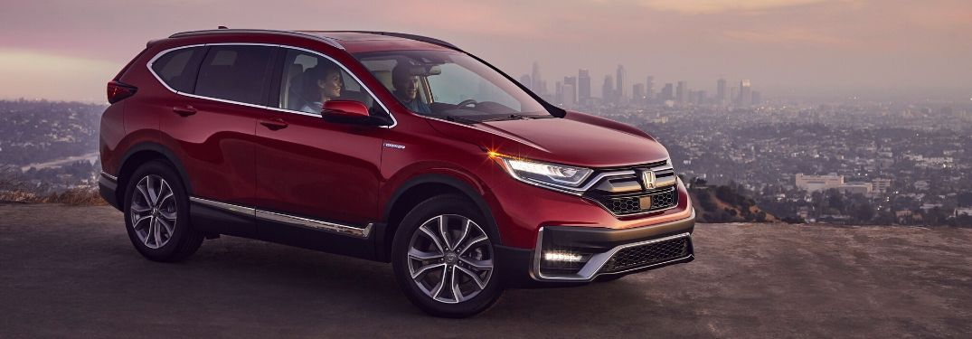 2020 Honda CR-V Hybrid in front of cliff