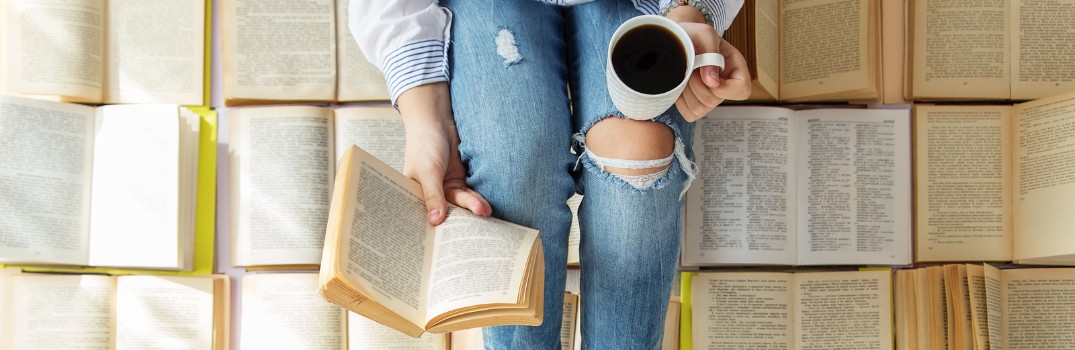 woman reading books