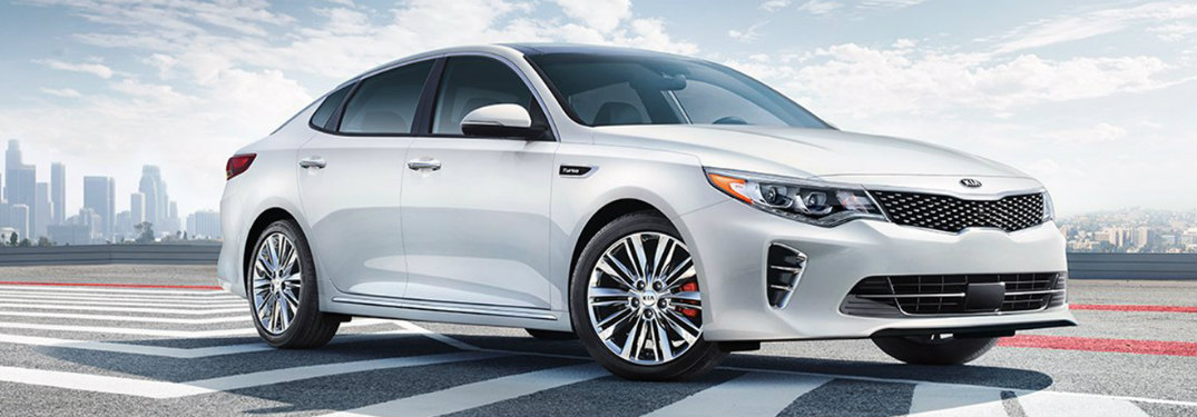 2018 Kia Optima exterior front right