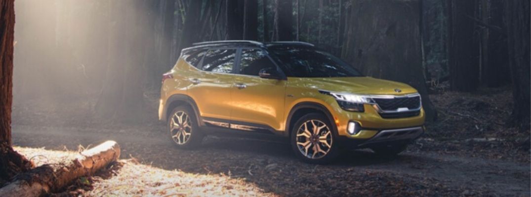 Exterior view of a gold 2021 Kia Seltos