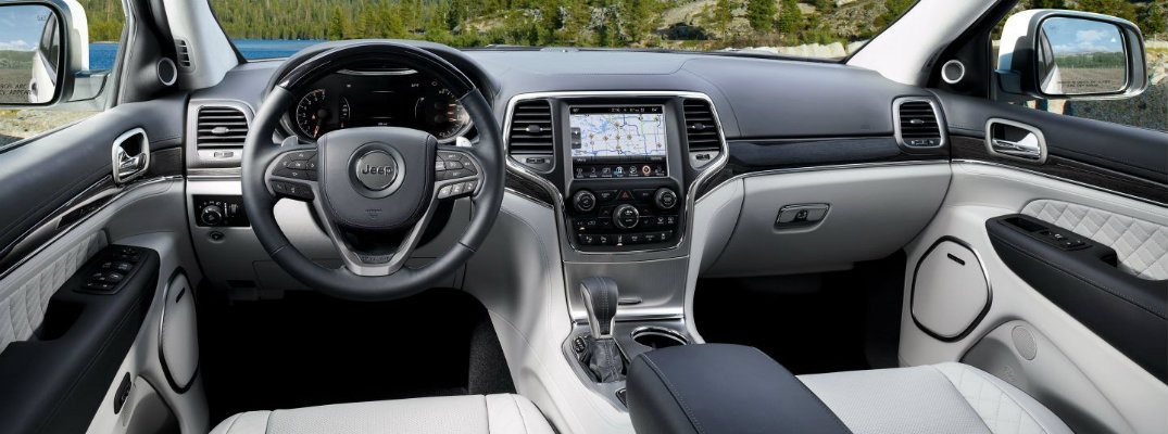 2018 Jeep Grand Cherokee Seating Capacity And Interior Cargo Space