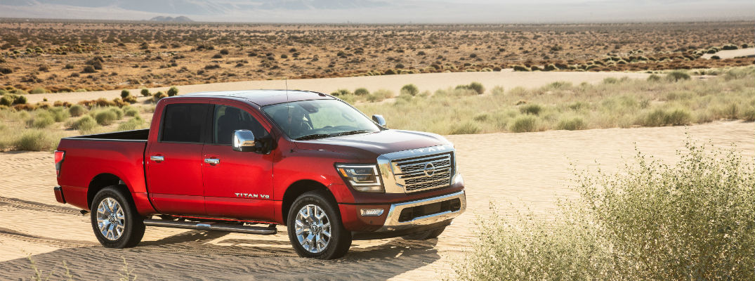 A right profile photo of the 2020 Nissan Titan.