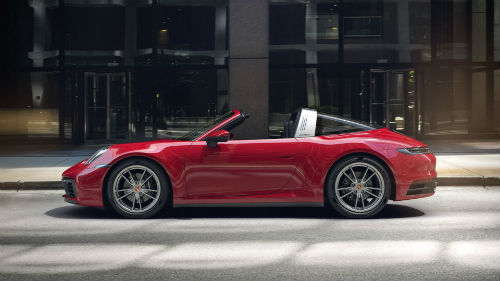 2021 Porsche 911 Targa 4 in Carmine Red