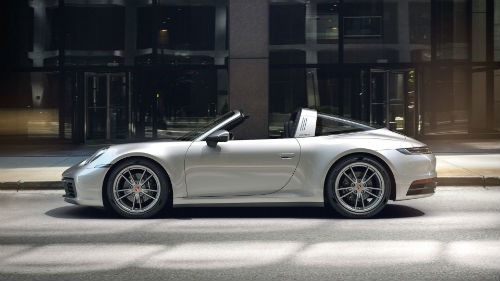 2021 Porsche 911 Targa 4 in GT Silver Metallic
