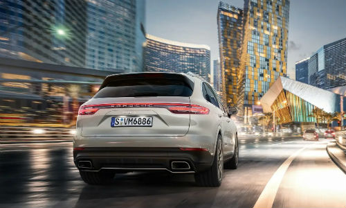 Rear view of 2021 Porsche Cayenne