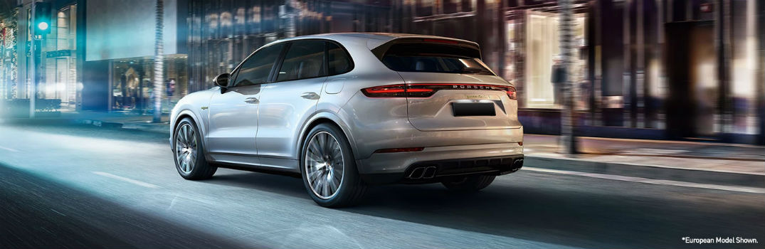 Driver assistance features in the 2020 Porsche Cayenne