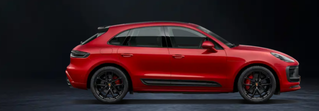 2022 Porsche Macan GTS side view