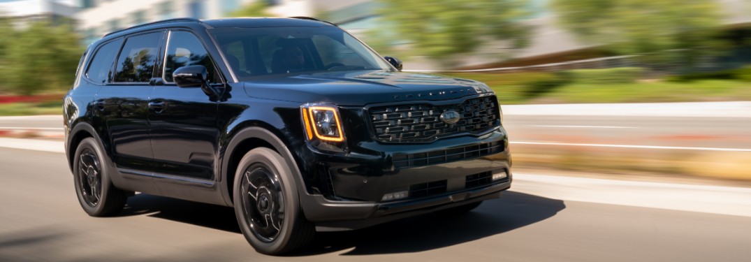 side view of a black 2021 Kia Telluride