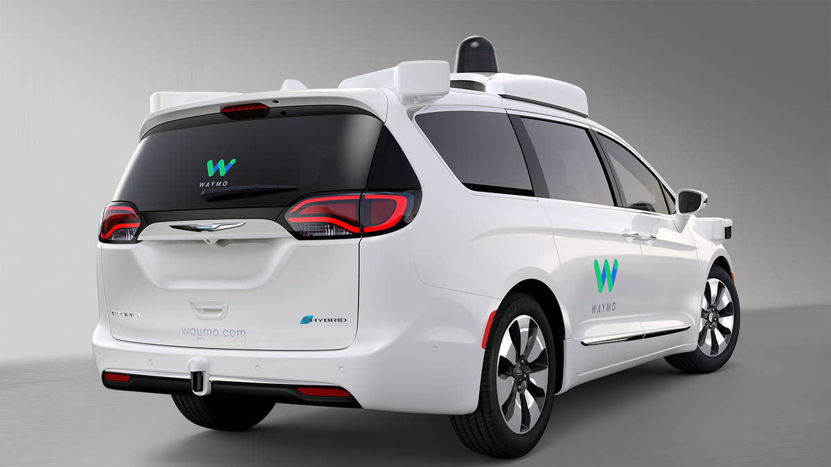 self-driving-pacifica-miami-lakes