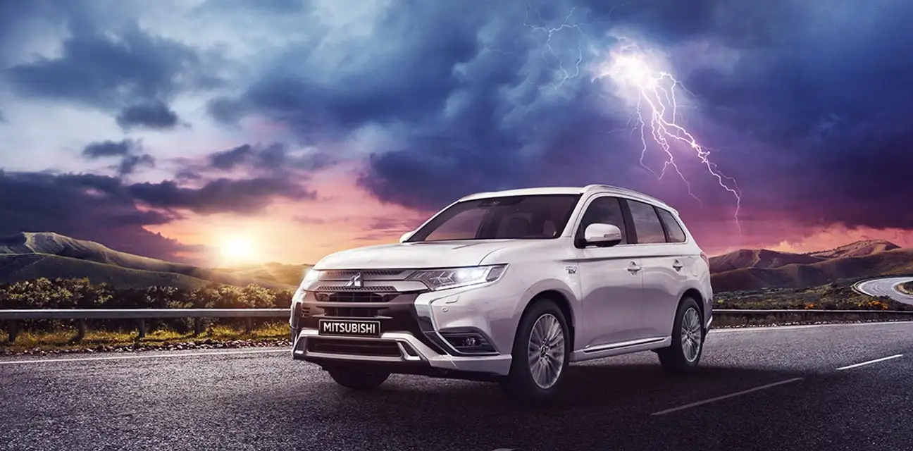 miami-lakes-automall-2020-outlander-phev-green-car-journal