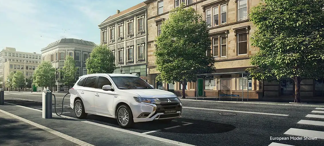 miami-lakes-mitsubishi-outlander-phev-charging