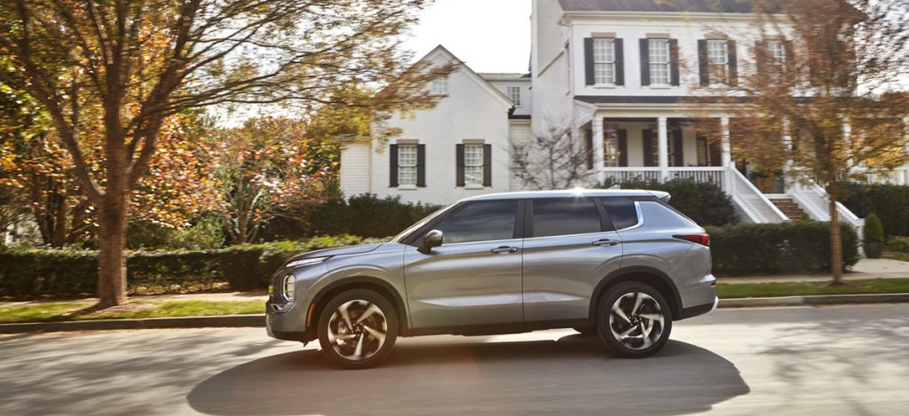 miami-lakes-mitsubishi-2022-outlander-reveal
