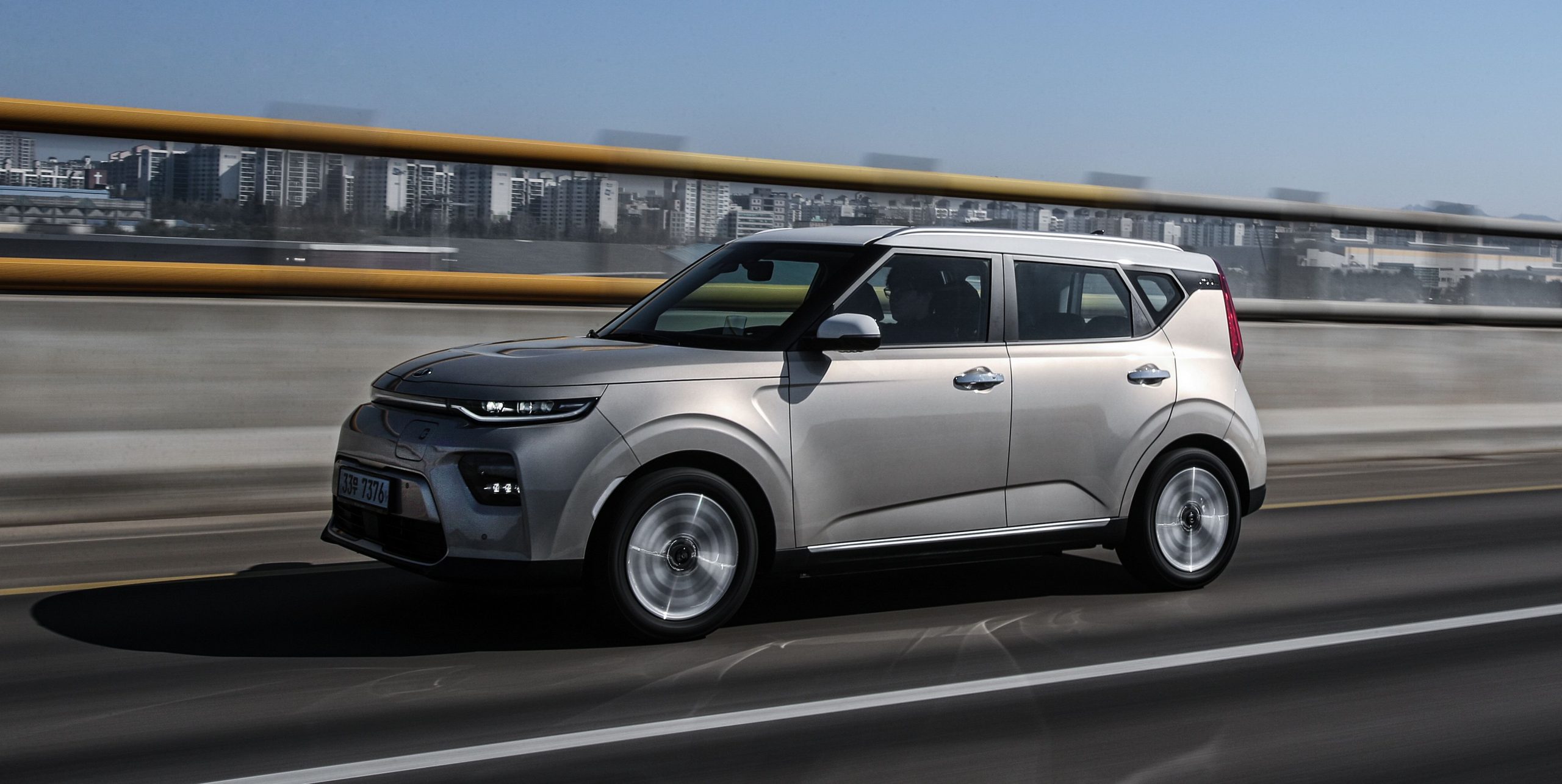 miami-lakes-kia-2020-soul-ev-drive