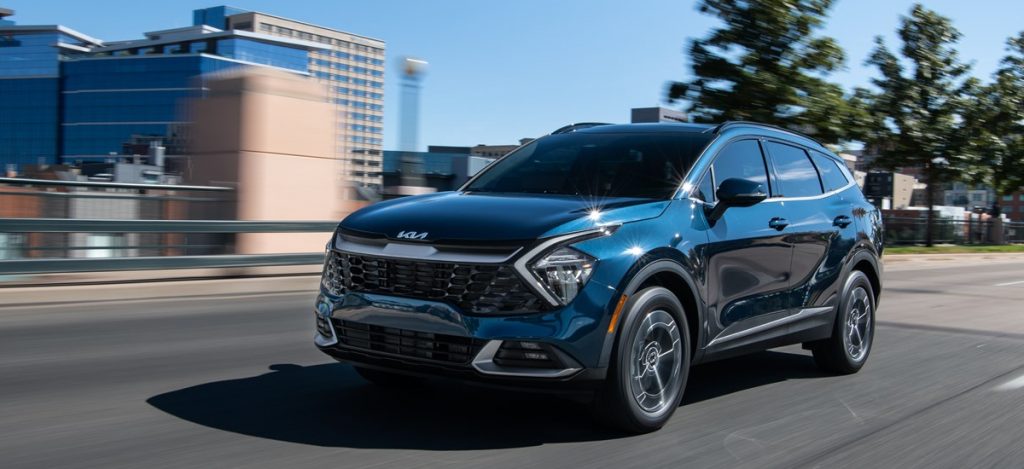 miami-lakes-2023-kia-sportage-hybrid-body