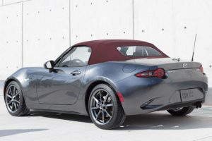 Driver side exterior view of a gray 2018 Mazda Miata MX-5