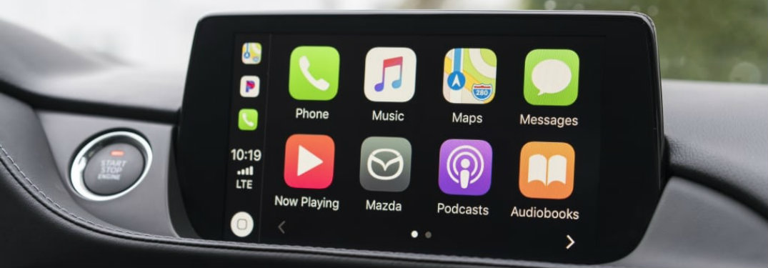Apple CarPlay on Mazda6