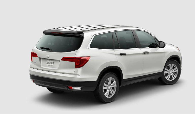 2018-Honda-Pilot-in-White-Diamond-Pearl