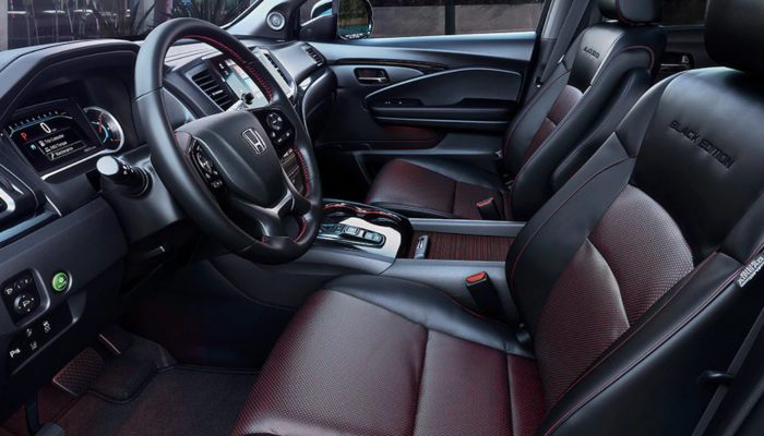 2020 Honda Pilot interior