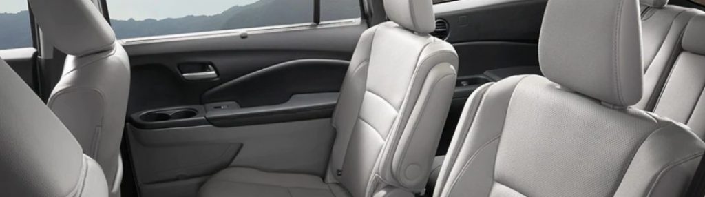 2021 Honda Pilot interior