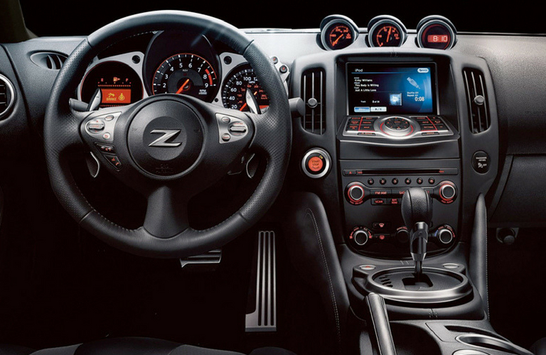 2019-Nissan-370Z-Coupe-B-2_o - Matt Castrucci Nissan