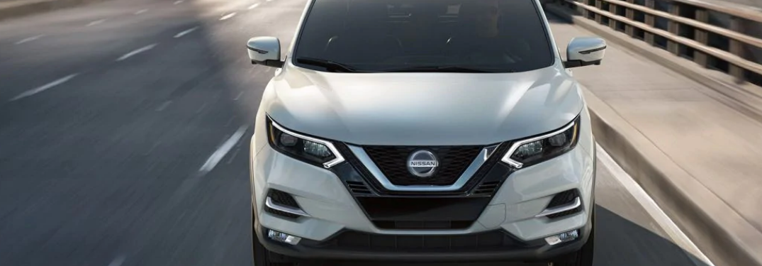 2020 Nissan Rogue Sport from the front