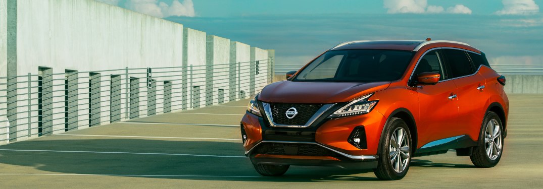 2020 Nissan Murano parked near a large building