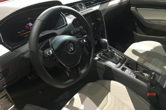 2019 Volkswagen Arteon interior steering wheel and seat