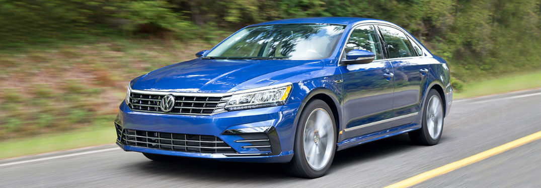 2018 Volkswagen Passat in blue