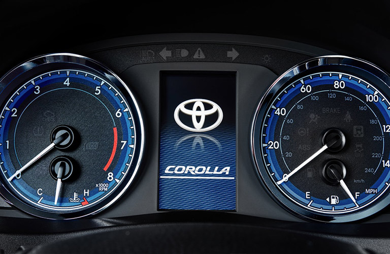 2019 Toyota Corolla LE Eco Fuel Economy Figures - Serra Toyota