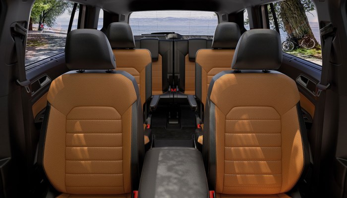 2019 Volkswagen Atlas cabin