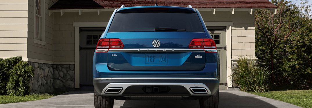 2020 Volkswagen Atlas parked in a driveway