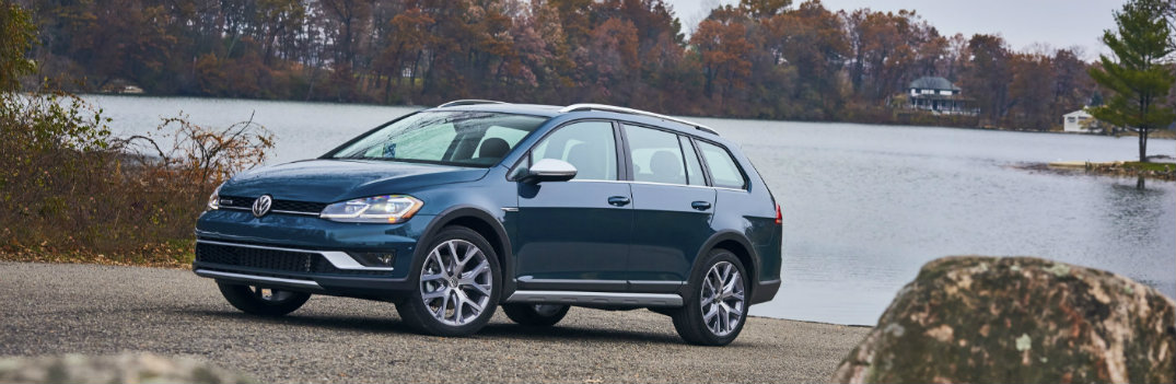 2018 Volkswagen Golf Alltrack front exterior shot rock and lake