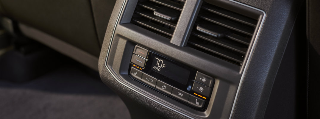 Air vents and climate control feature in 2018 Volkswagen Atlas