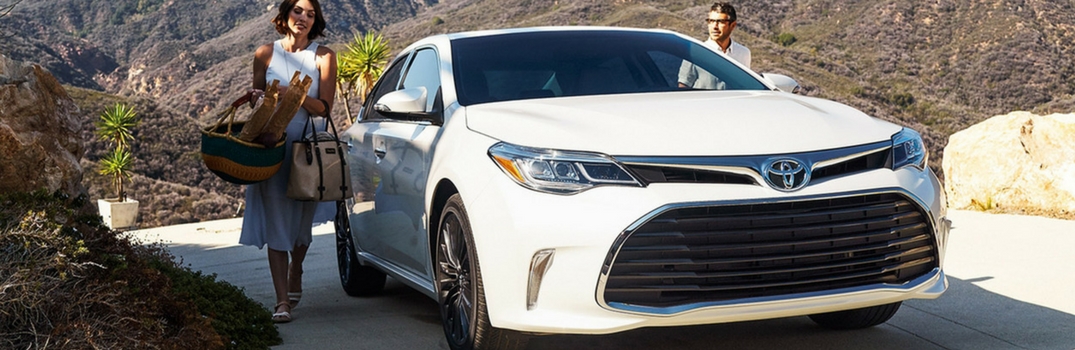 2018 Toyota Avalon parked outside.