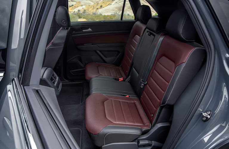2020 Volkswagen Atlas Cross Sport rear legroom