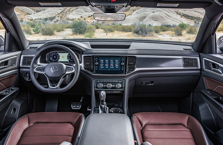 2020 Volkswagen Atlas Cross Sport dashboard