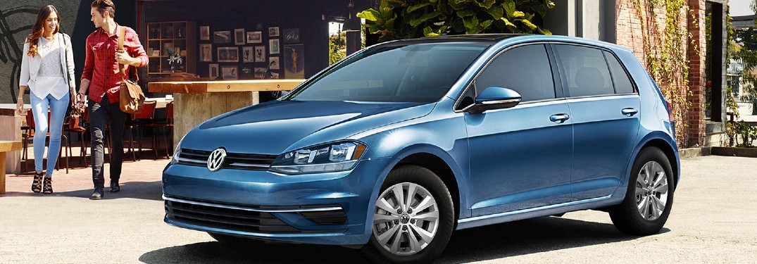 2021 Volkswagen Golf front and side profile