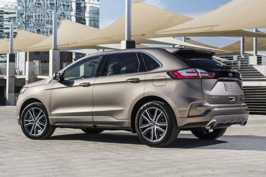 2019 Ford Edge Lineup vs 2018 Ford Edge 