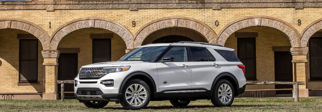 side view of a white 2021 Ford Explorer King Ranch